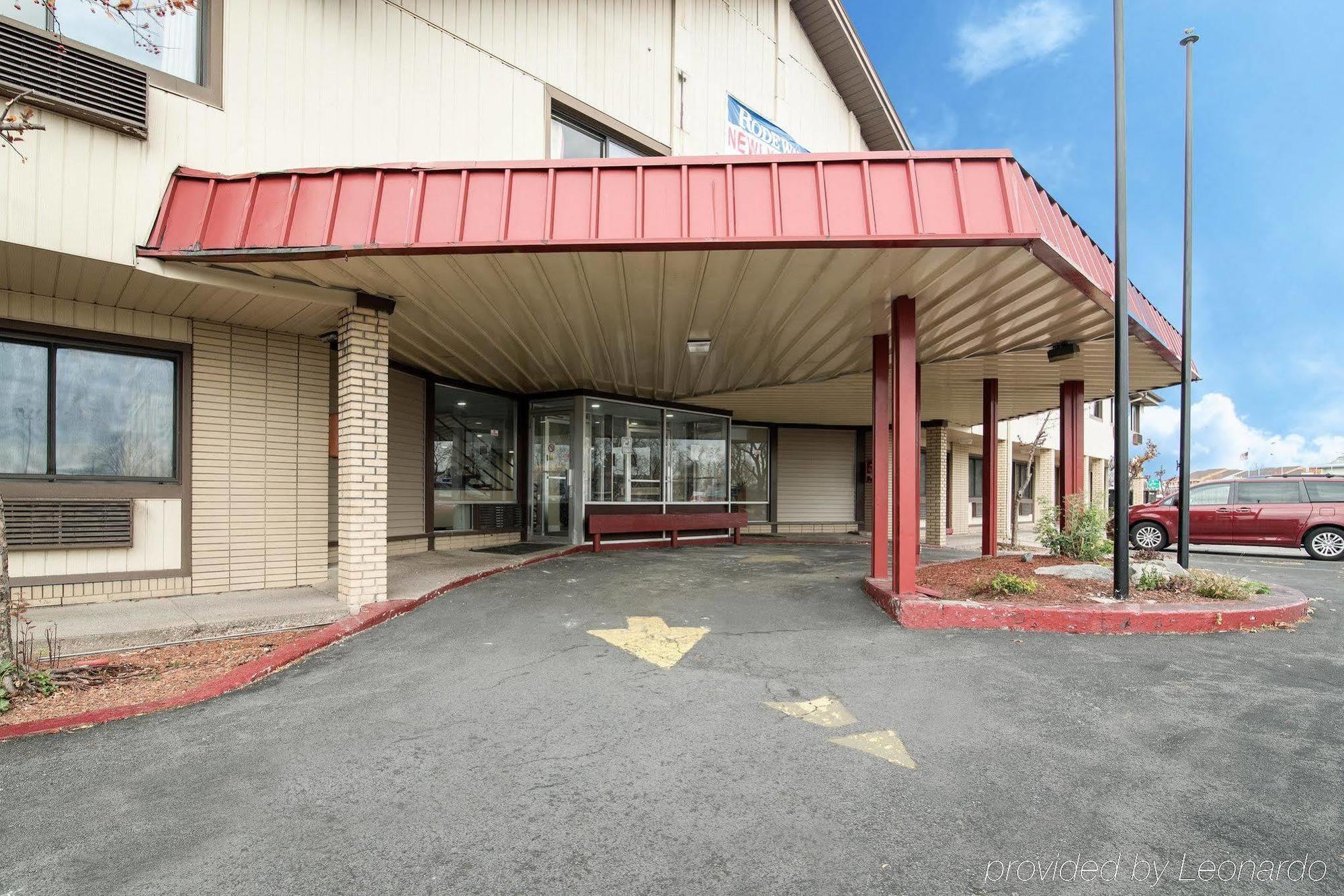 Rodeway Inn East Syracuse Exterior foto