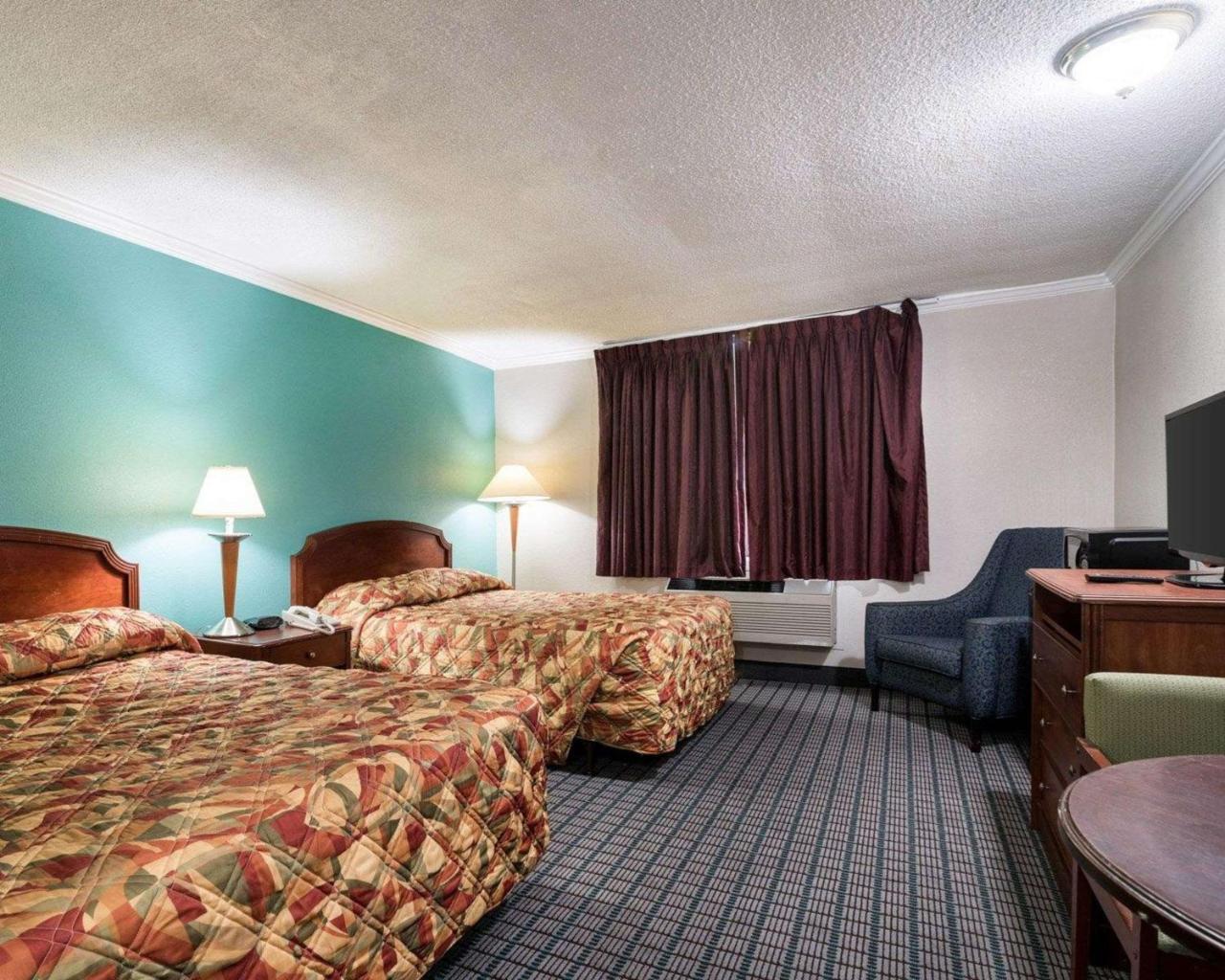 Rodeway Inn East Syracuse Exterior foto